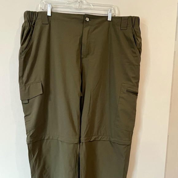Toomett Men's Convertible Hiking Pants Size 42 x 27 Green Nylon/Spandex - Picture 1 of 9